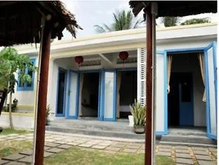 Local Beach Homestay contacts